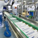 Sur les deux premiers partiels cumulés, Novartis enregistre une croissance de 5% à 26,58 milliards. Le bénéfice net de base a progressé deux fois plus vite à 7,43 milliards. (KEYSTONE/Martin Ruetschi)